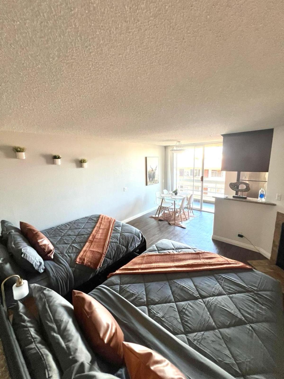 Amazing Universal Studios Loft Free Parking Los Angeles Buitenkant foto
